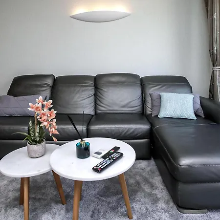 Residentie Zeezicht アパート *